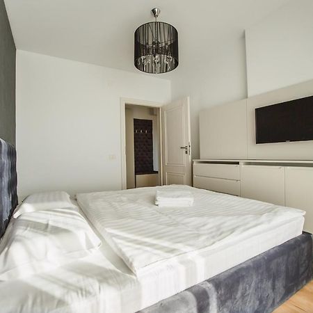 Fantastic Apartment At Prima Residence Oradea Zewnętrze zdjęcie